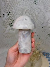 Load image into Gallery viewer, Flower agate mushroom
