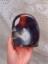 Load image into Gallery viewer, Mozambique agate freeform
