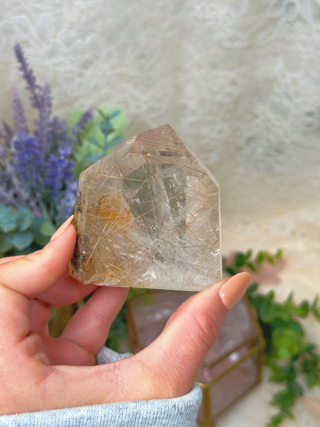 Quartz with rutile tower