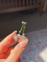 Load image into Gallery viewer, Top quality green tourmaline with lepidolite
