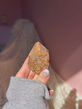 Load image into Gallery viewer, Castle quartz (from Madagascar)
