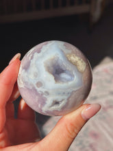 Load image into Gallery viewer, Top quality flower agate sphere
