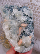 Load image into Gallery viewer, Apophyllite/stilbite freeform
