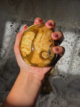 Load image into Gallery viewer, Carnelian XXL palmstone
