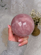 Load image into Gallery viewer, Rose quartz sphere
