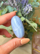 Load image into Gallery viewer, Blue lace agate shiva
