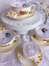 Load image into Gallery viewer, Tea cup sets
