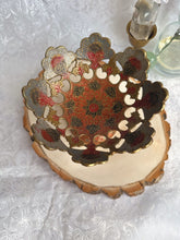 Load image into Gallery viewer, Trinket dish
