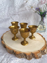 Load image into Gallery viewer, Brass stand
