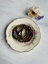 Load image into Gallery viewer, Tigers eye bracelet
